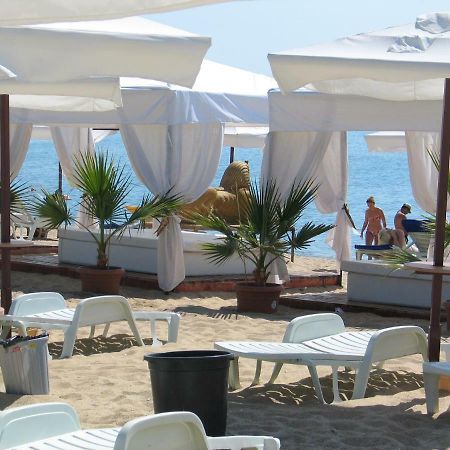 Bona Vita Hotel Golden Sands Ngoại thất bức ảnh