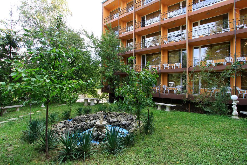 Bona Vita Hotel Golden Sands Ngoại thất bức ảnh