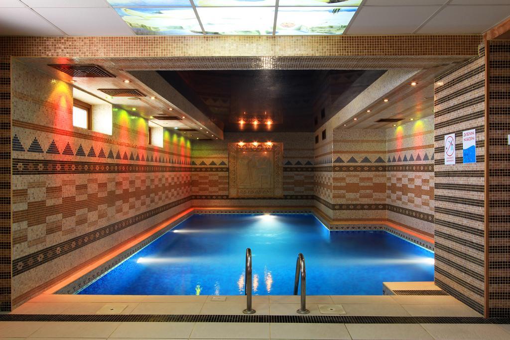 Bona Vita Hotel Golden Sands Ngoại thất bức ảnh
