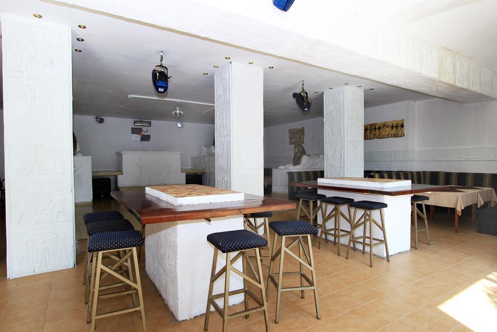 Bona Vita Hotel Golden Sands Ngoại thất bức ảnh