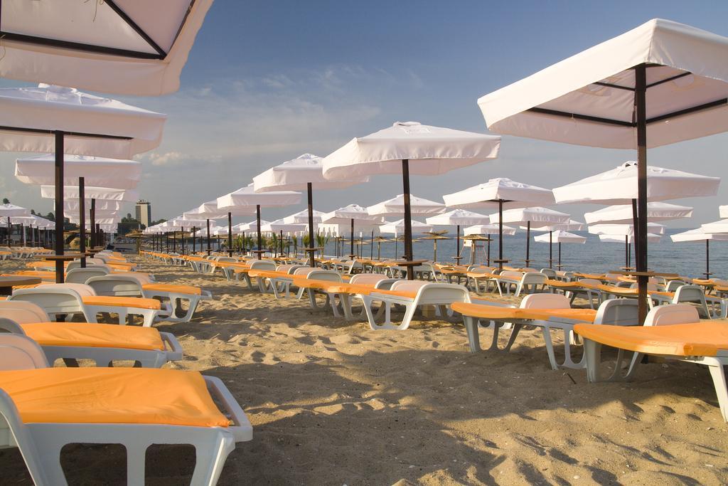Bona Vita Hotel Golden Sands Ngoại thất bức ảnh
