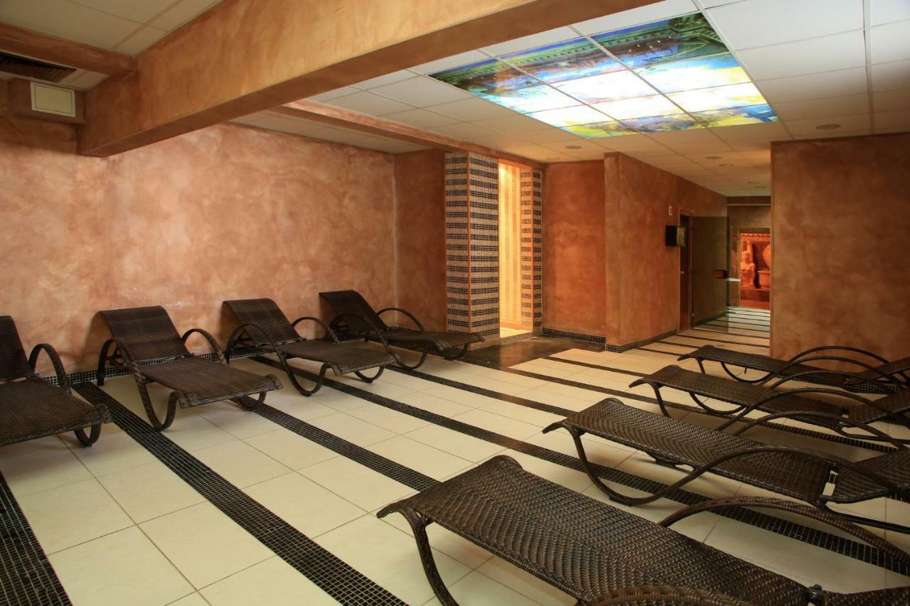 Bona Vita Hotel Golden Sands Ngoại thất bức ảnh