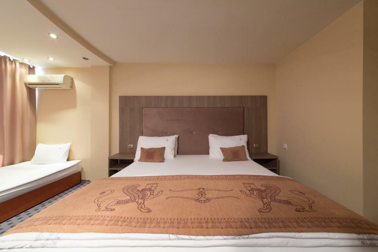 Bona Vita Hotel Golden Sands Ngoại thất bức ảnh